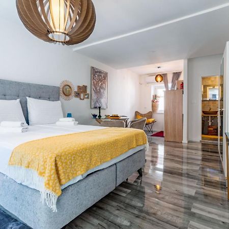 Zaratino Apartment ภายนอก รูปภาพ